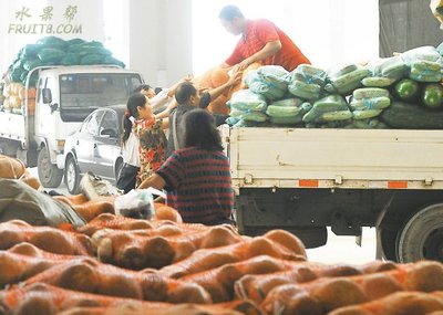 南京白云亭農副產品中心批發市場 城市“菜籃子”的樞紐與變遷